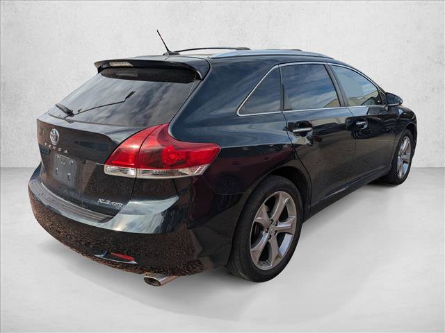 Used 2015 Toyota Venza XLE image 5