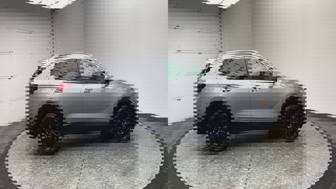 Certified 2024 Buick Encore GX Sport Touring w/ Advanced Technology Package image 36