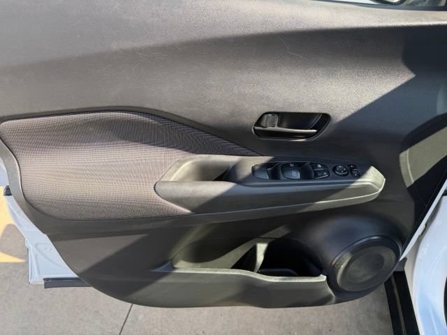 Used 2019 Nissan Kicks S FWD image 16