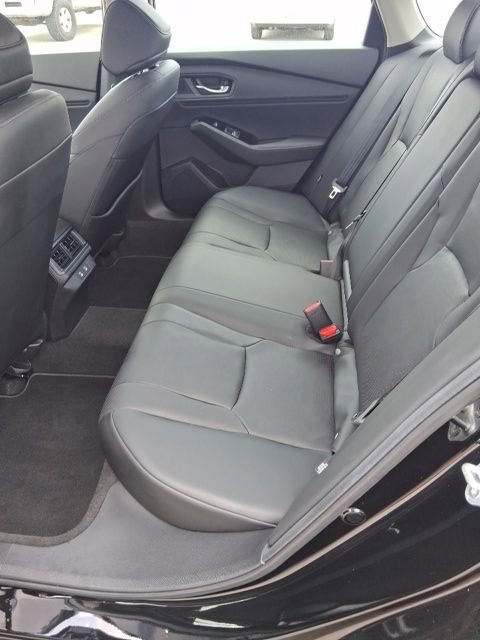Used 2025 Honda Accord Touring image 9