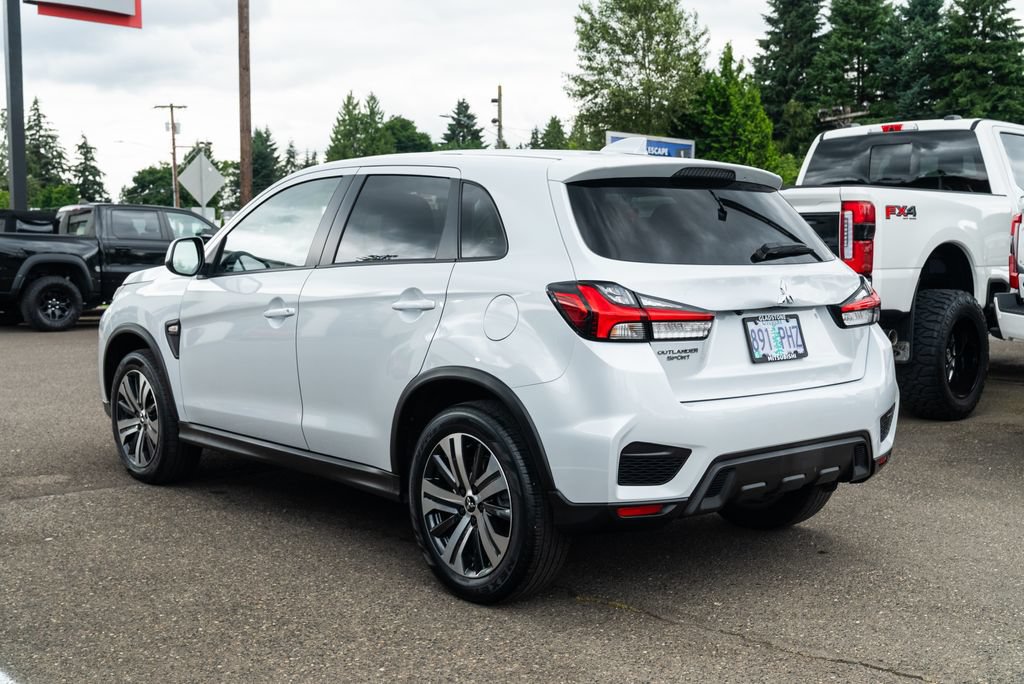 Used 2023 Mitsubishi Outlander Sport ES AWD/4WD image 4