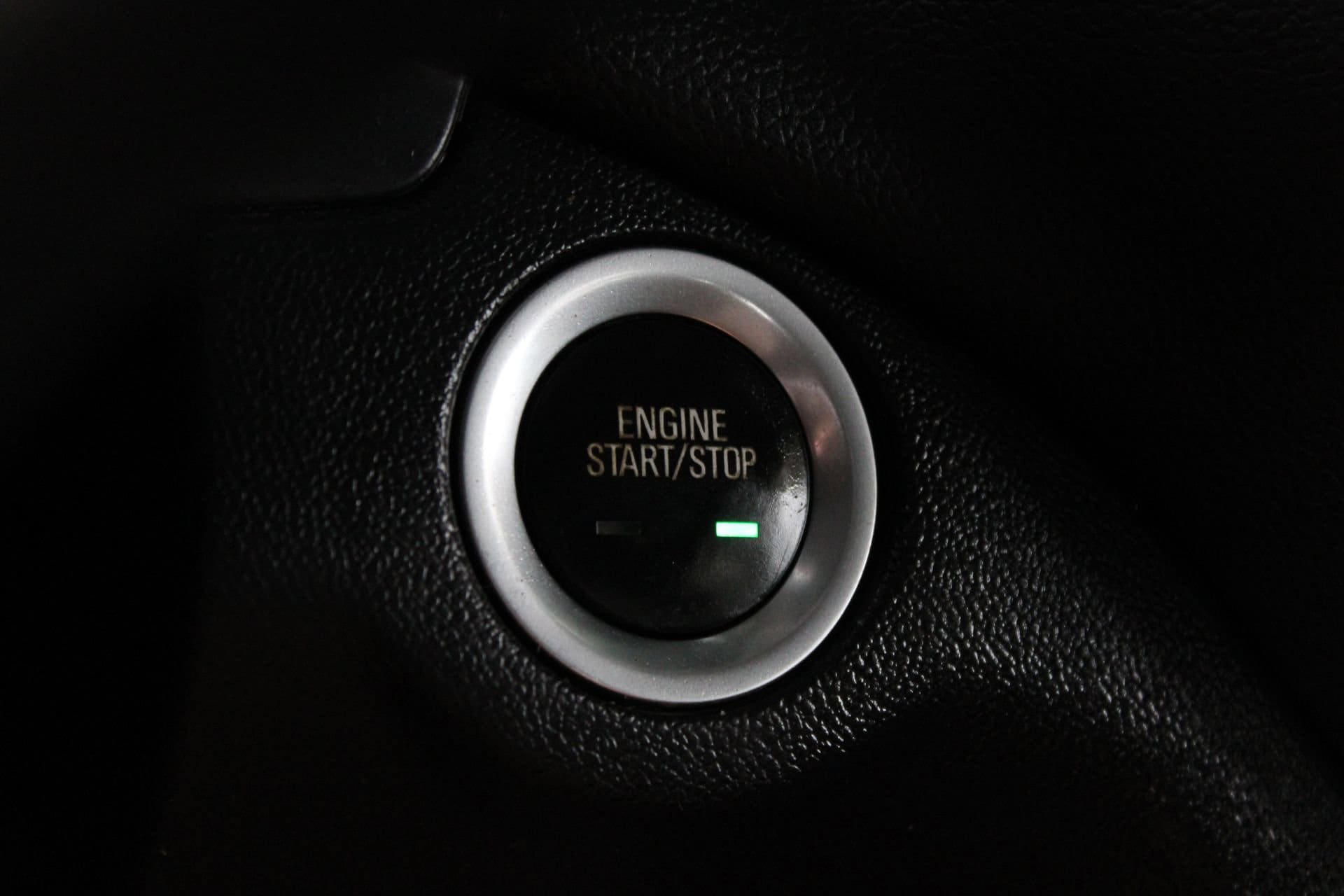 Used 2023 Chevrolet Equinox LT AWD/4WD image 34