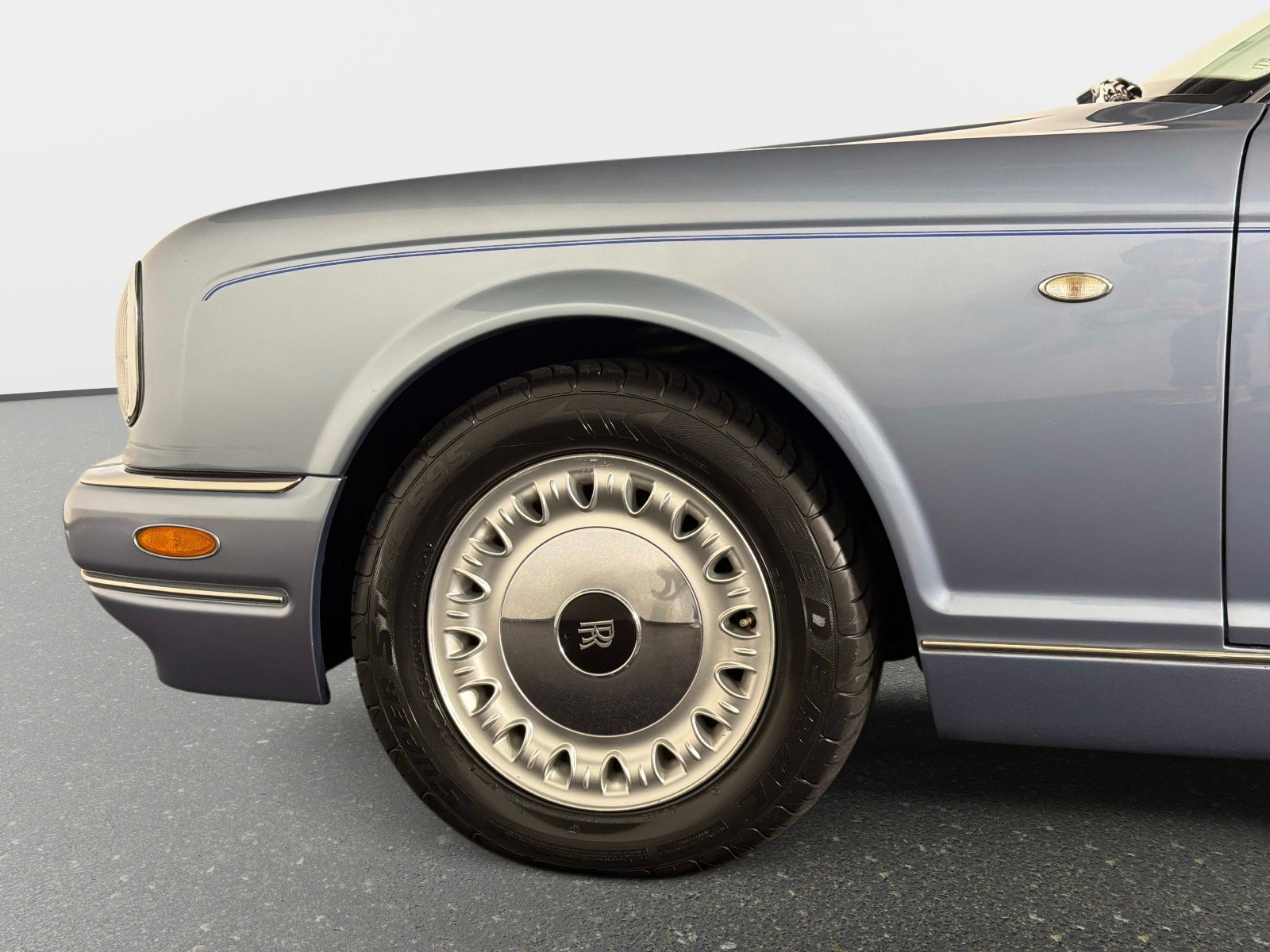 Used 2000 Rolls-Royce Corniche RWD image 13