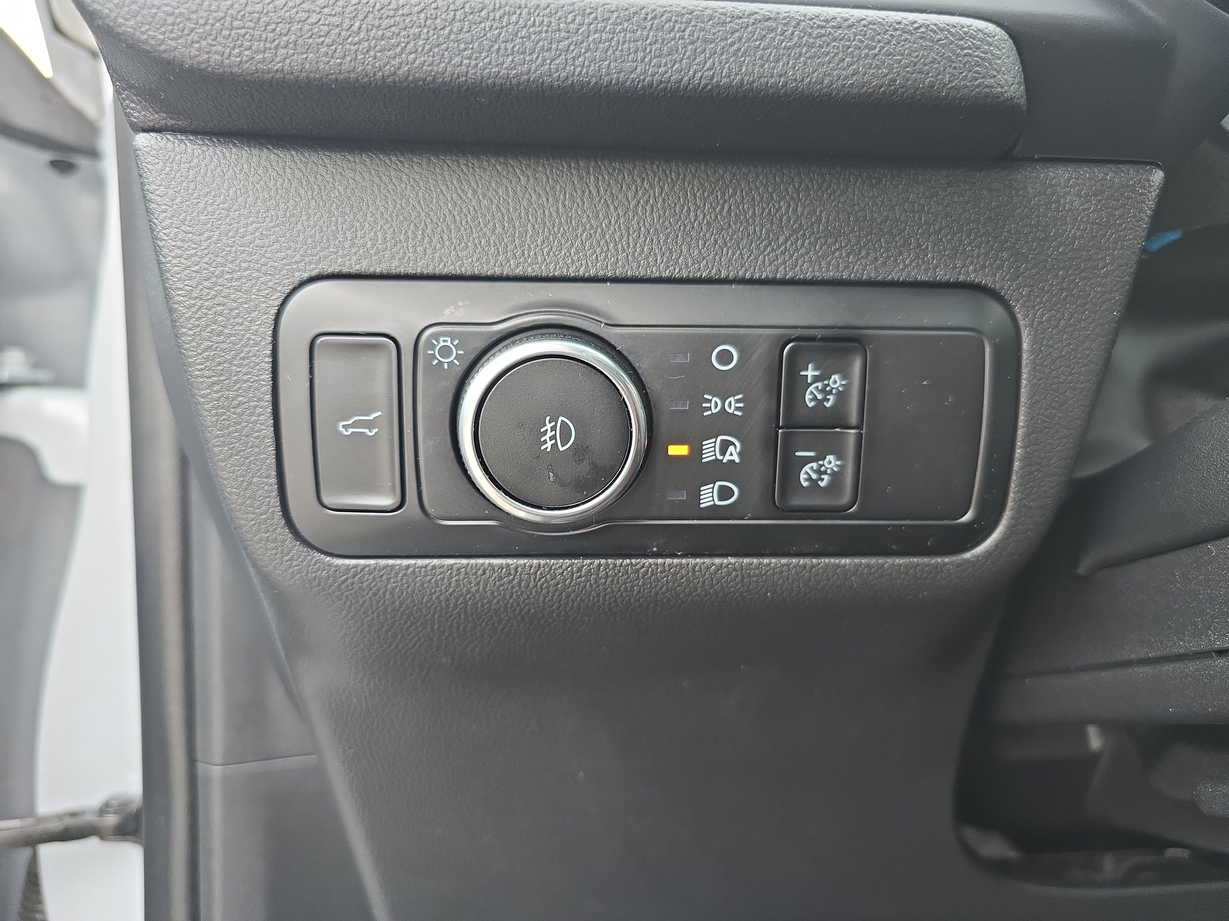 Used 2025 Ford Escape ST-Line Select AWD/4WD image 22