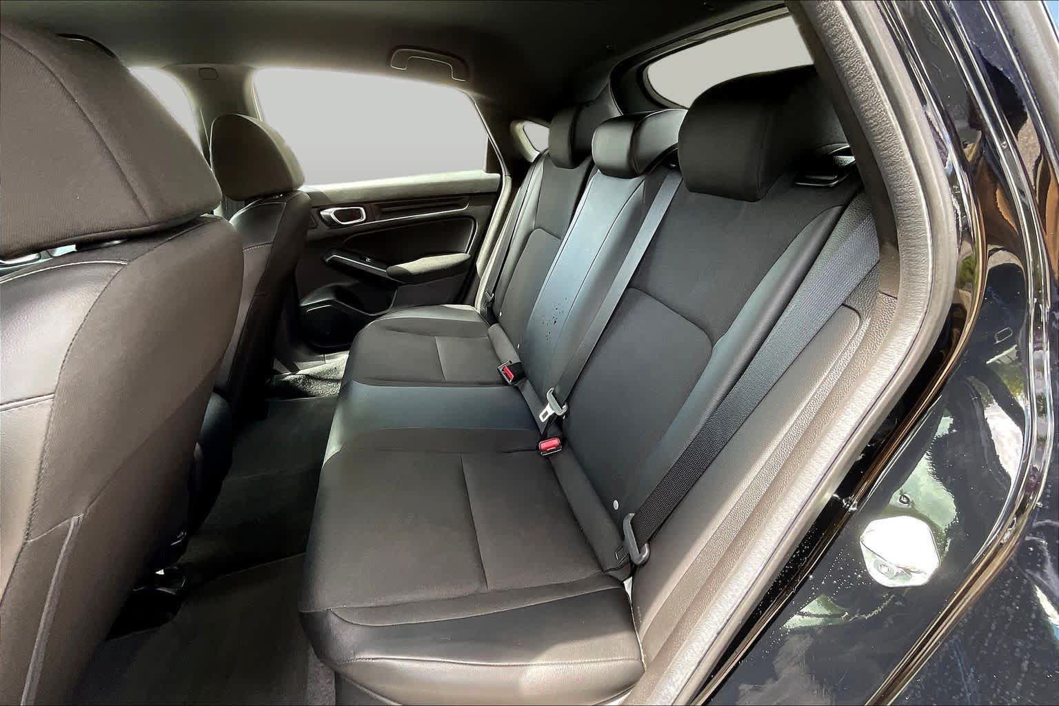 Used 2025 Honda Civic Sport image 19