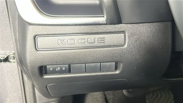 Used 2023 Nissan Rogue S AWD/4WD image 20