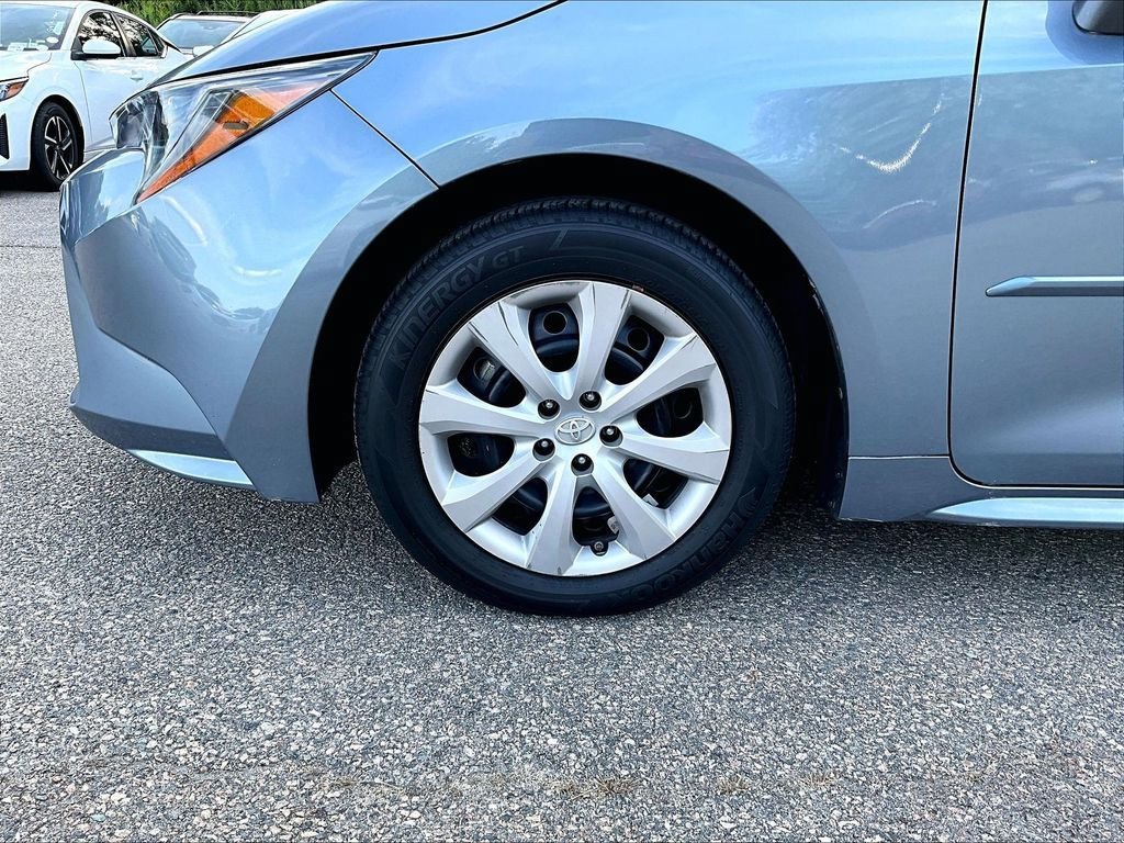 Used 2021 Toyota Corolla LE FWD image 7