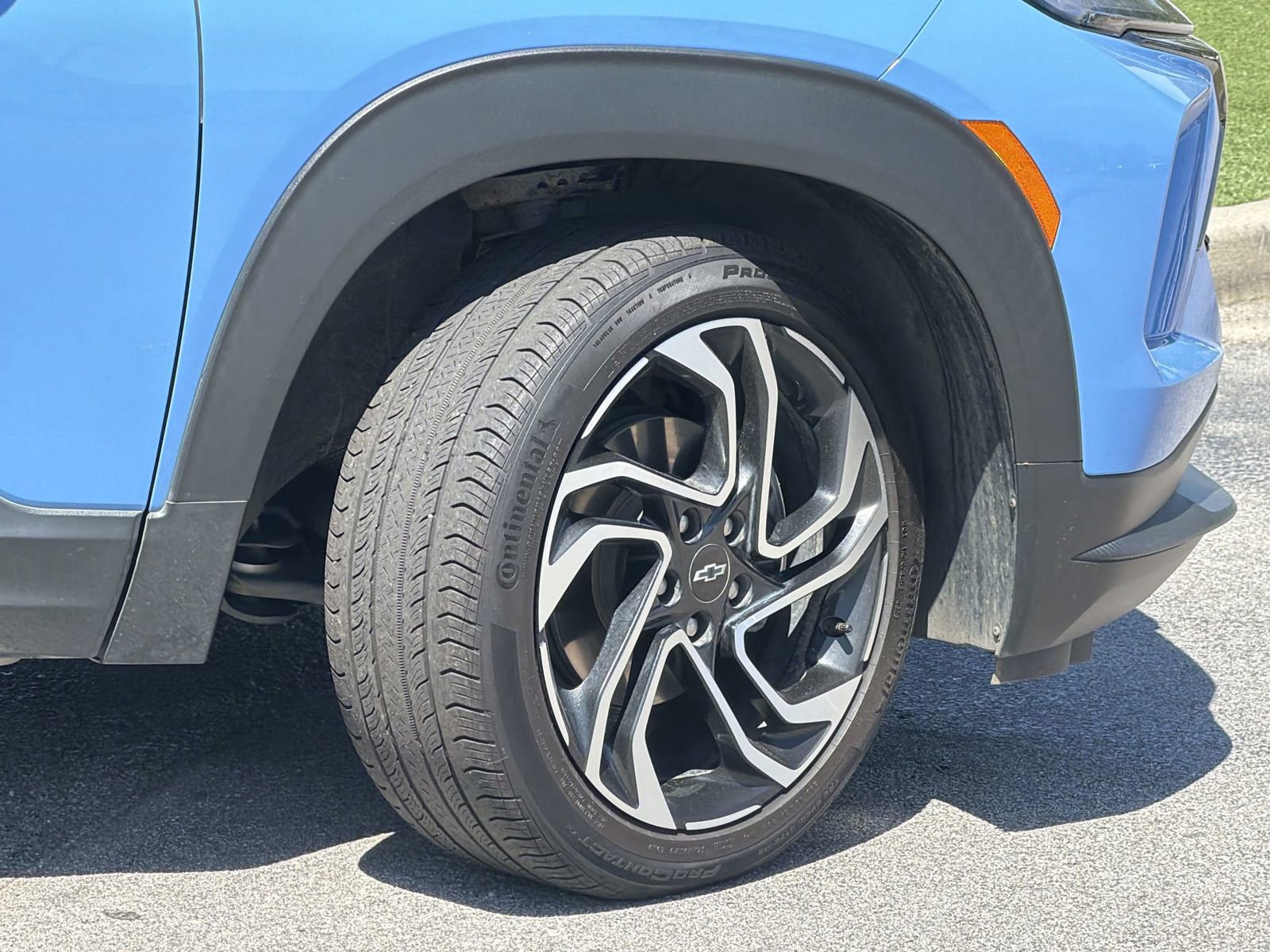 Used 2024 Chevrolet TrailBlazer RS w/ Driver Confidence Package FWD image 11
