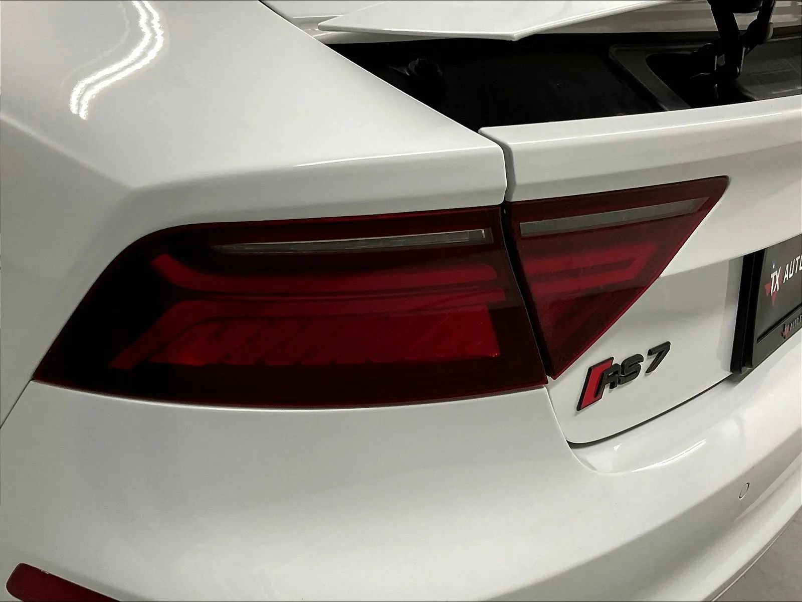 Used 2017 Audi RS 7 Prestige AWD/4WD image 31