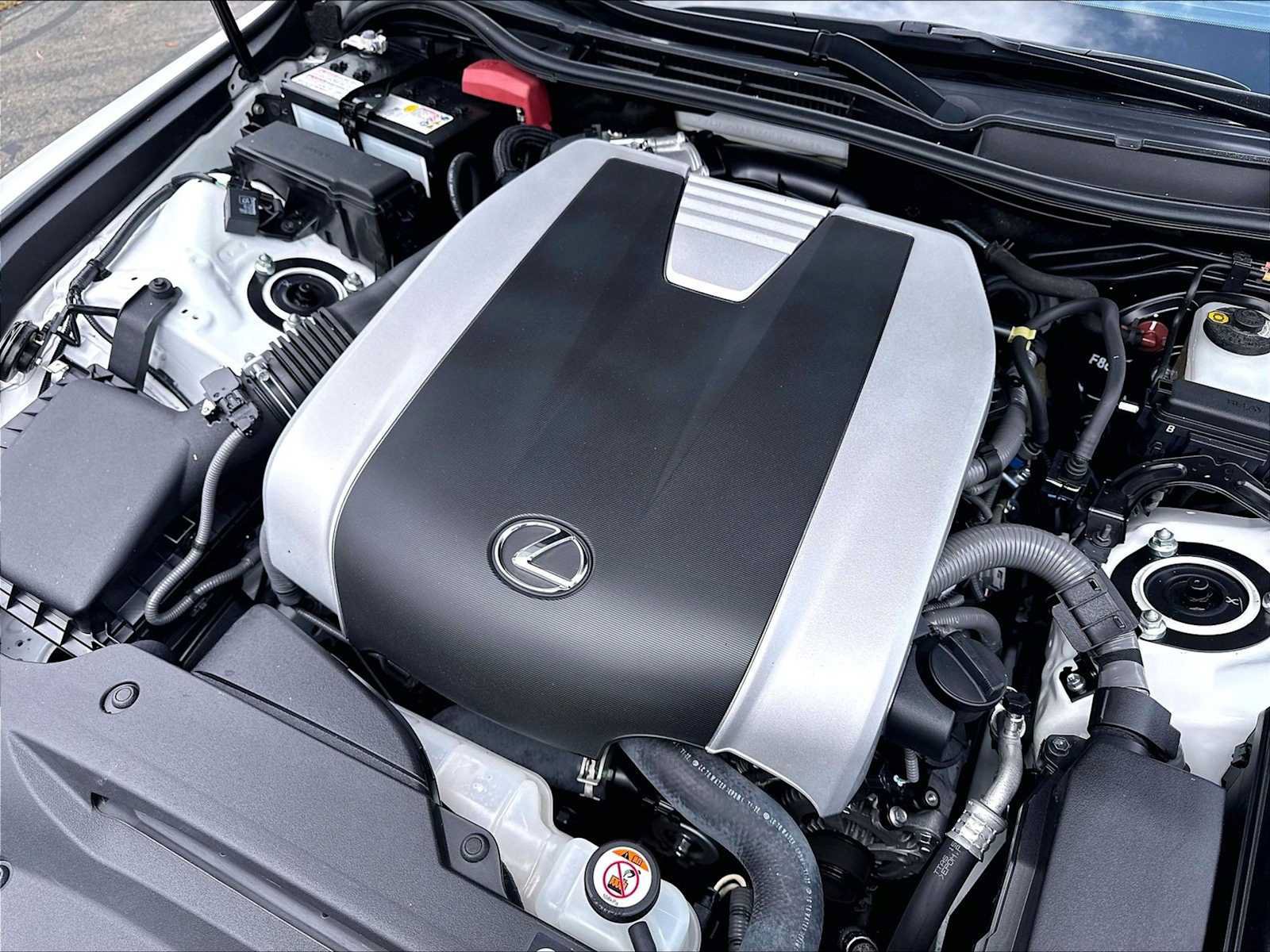 Used 2024 Lexus IS 350 F Sport RWD image 33