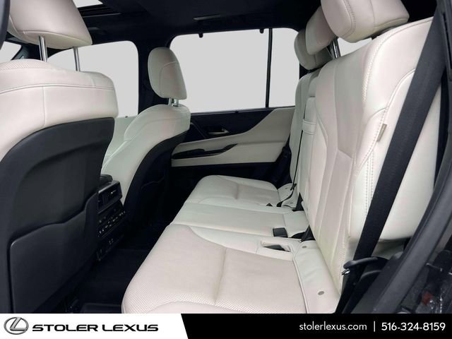 Used 2023 Lexus LX 600 4WD w/ Accessory Package (Z1) image 17