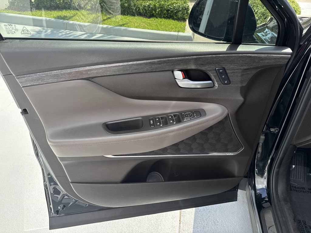 Used 2020 Hyundai Santa Fe Limited w/ Cargo Package AWD/4WD image 39