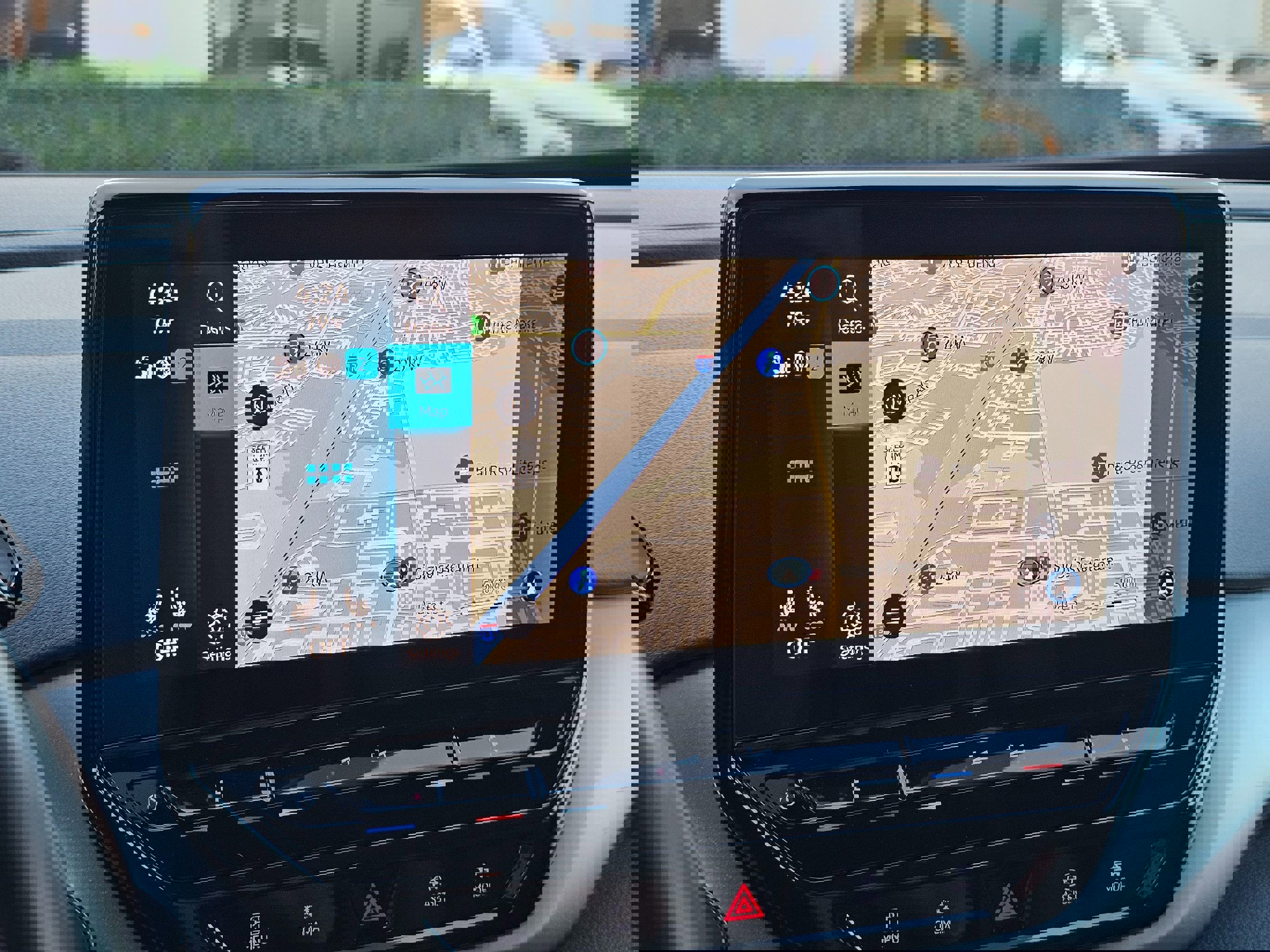 Used 2021 Volkswagen ID.4 Pro w/ ID.4 Protection Package image 31