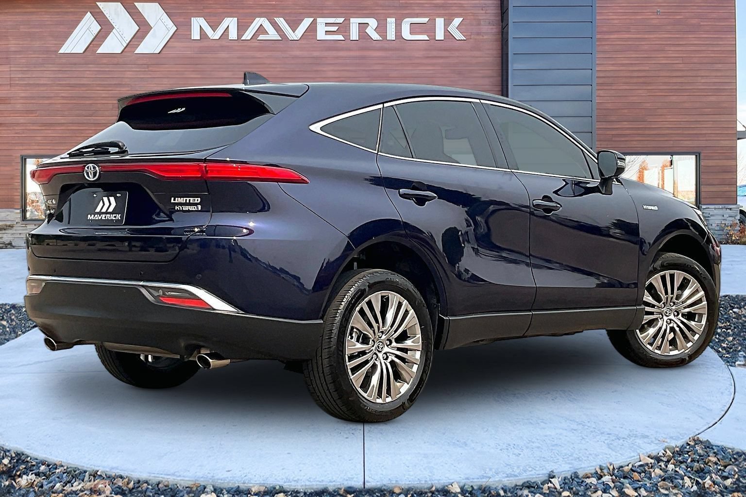Used 2021 Toyota Venza Limited AWD/4WD image 5