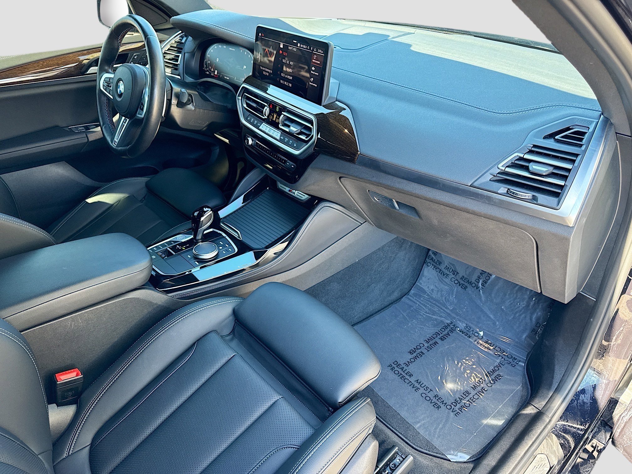 Used 2024 BMW X4 M40i w/ Premium Package image 14