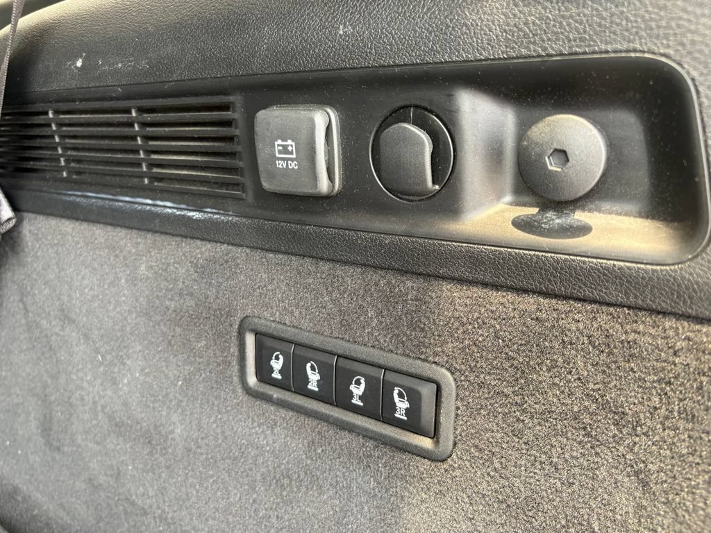 Used 2022 Jeep Grand Wagoneer Series III w/ Flexible Seating Group AWD/4WD image 17