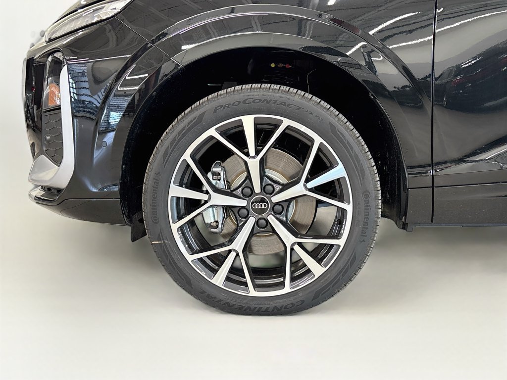 New 2026 Audi Q3 quattro 2.0T AWD/4WD image 26