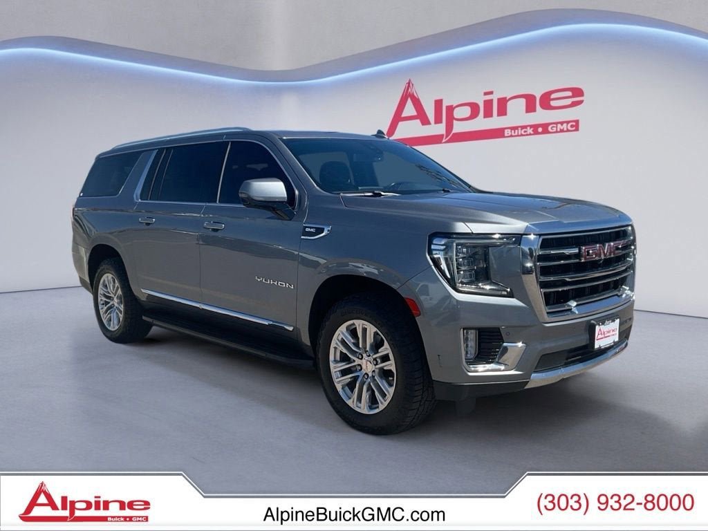 Certified 2022 GMC Yukon XL SLT w/ SLT Premium Package AWD/4WD image 7