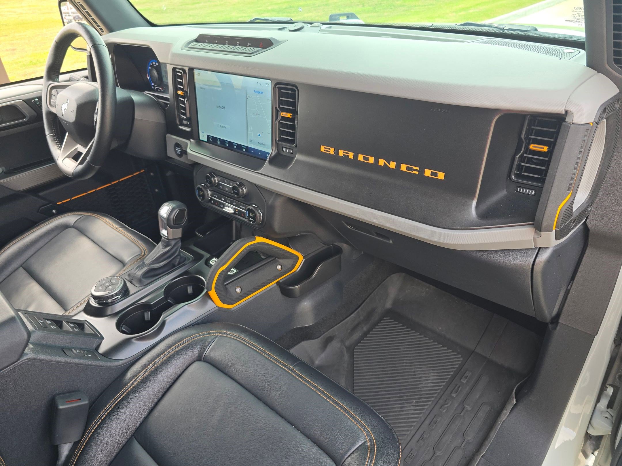 Used 2023 Ford Bronco Badlands image 33