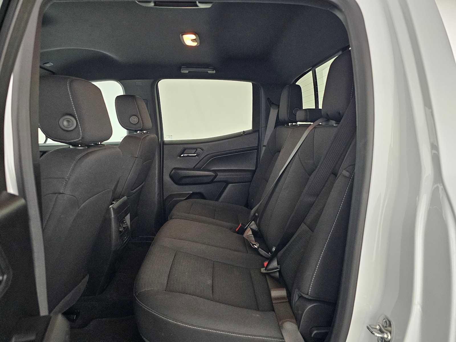 Used 2024 GMC Canyon Elevation w/ Convenience Package image 17