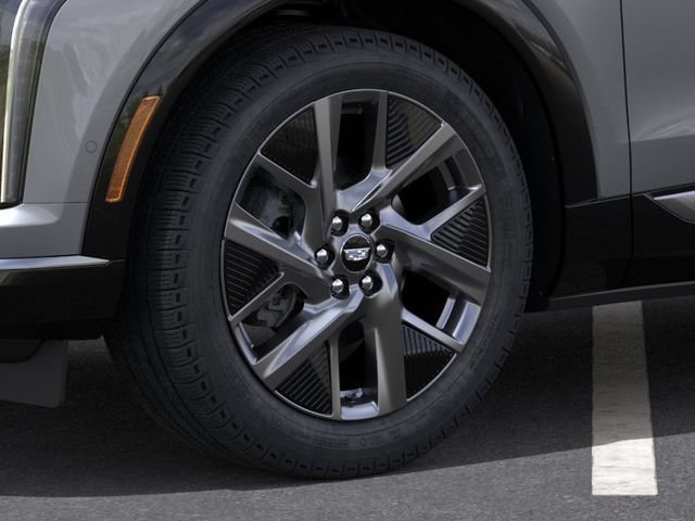 New 2027 Cadillac Optiq Luxury RWD image 9