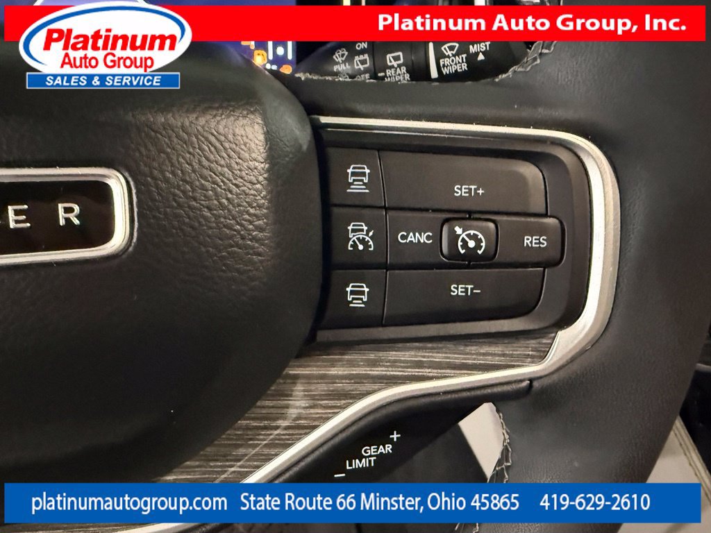 Used 2022 Jeep Wagoneer Series III AWD/4WD image 18