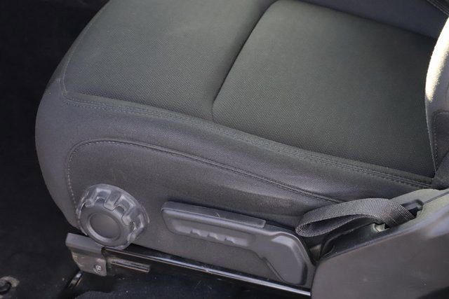 Used 2021 Jeep Wrangler Sport S image 15