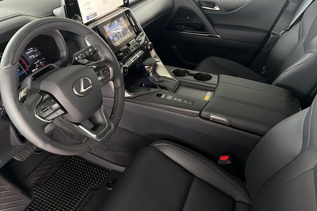 New 2026 Lexus LX 600 4WD w/ Luxury Package image 8