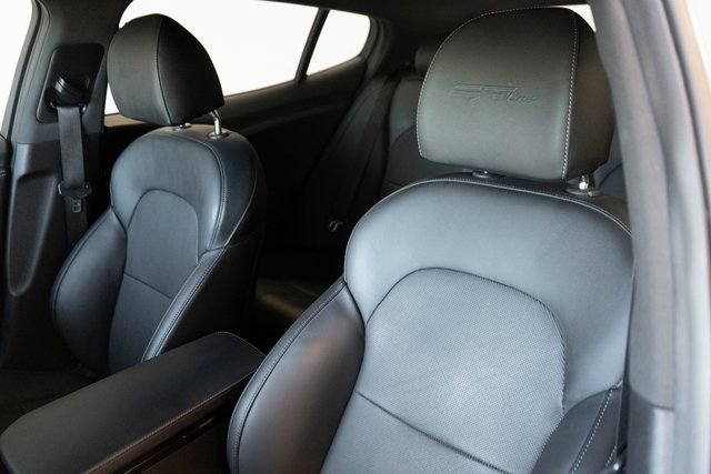 Used 2023 Kia Stinger GT-Line image 21