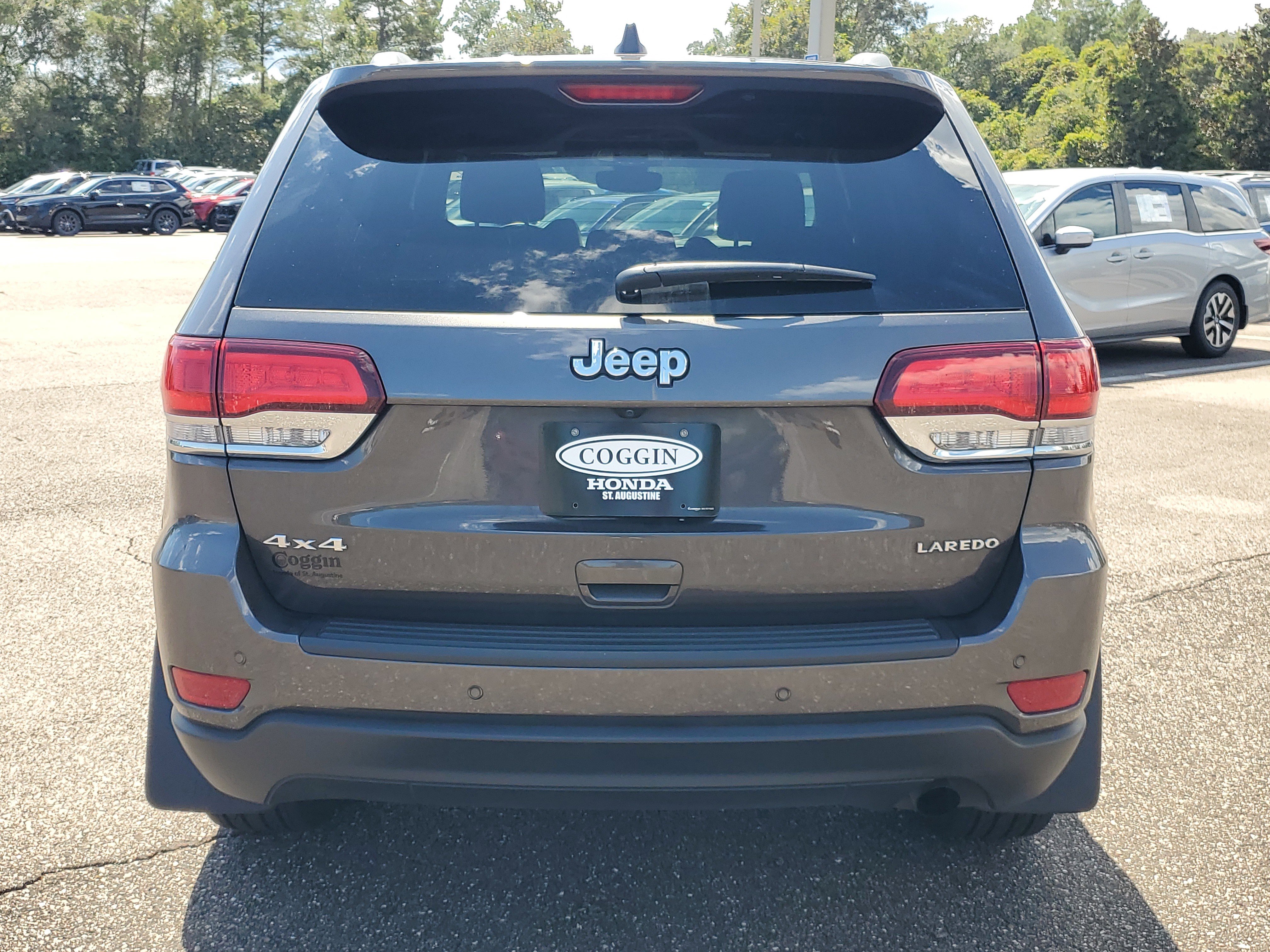 Used 2020 Jeep Grand Cherokee Laredo w/ Laredo X Package image 13
