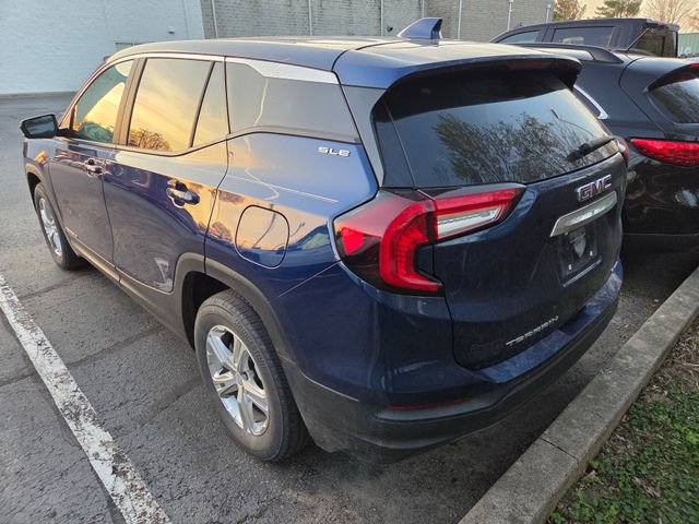 Used 2022 GMC Terrain SLE image 6