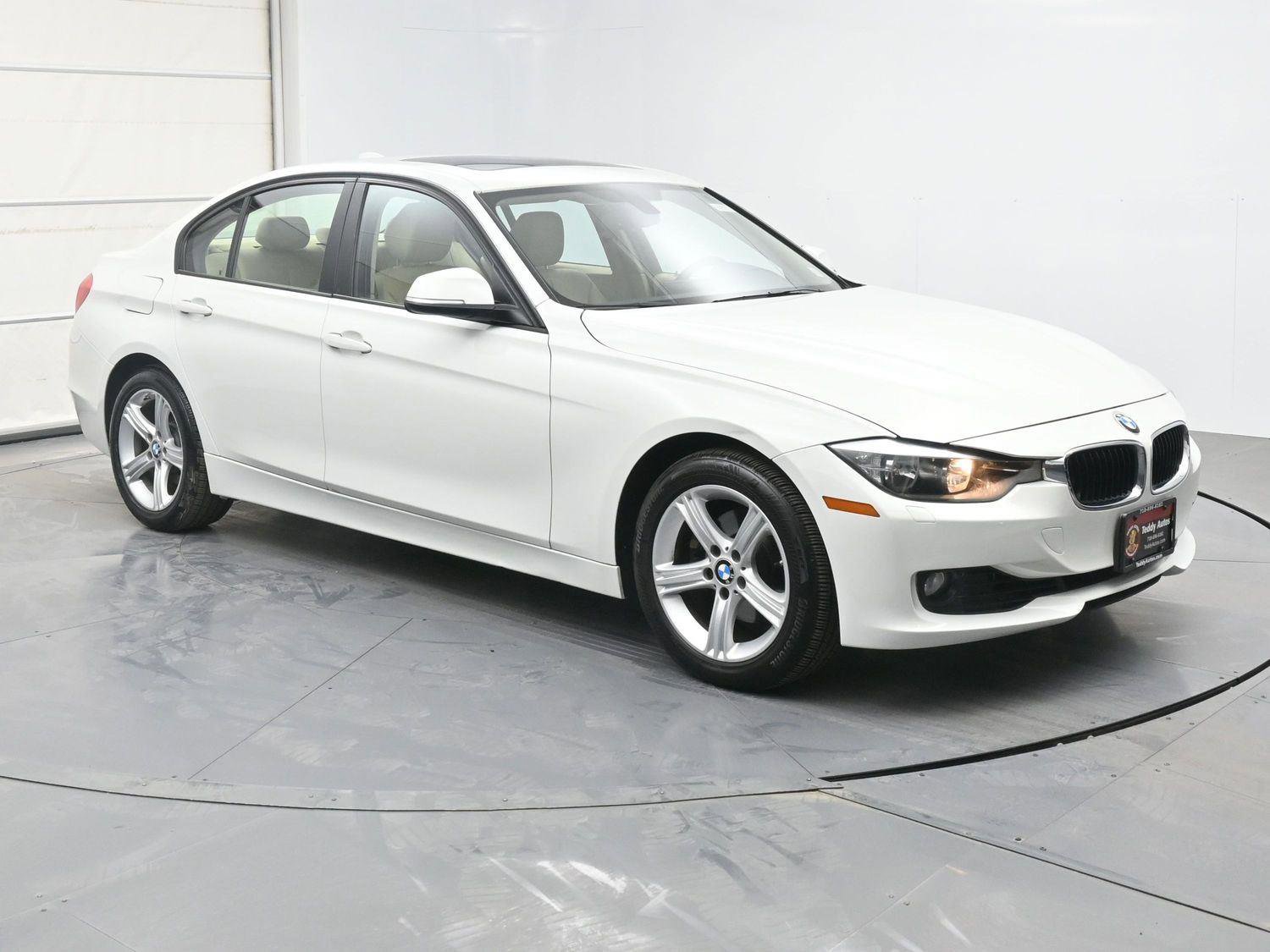 Used 2014 BMW 328i xDrive Sedan AWD/4WD image 29