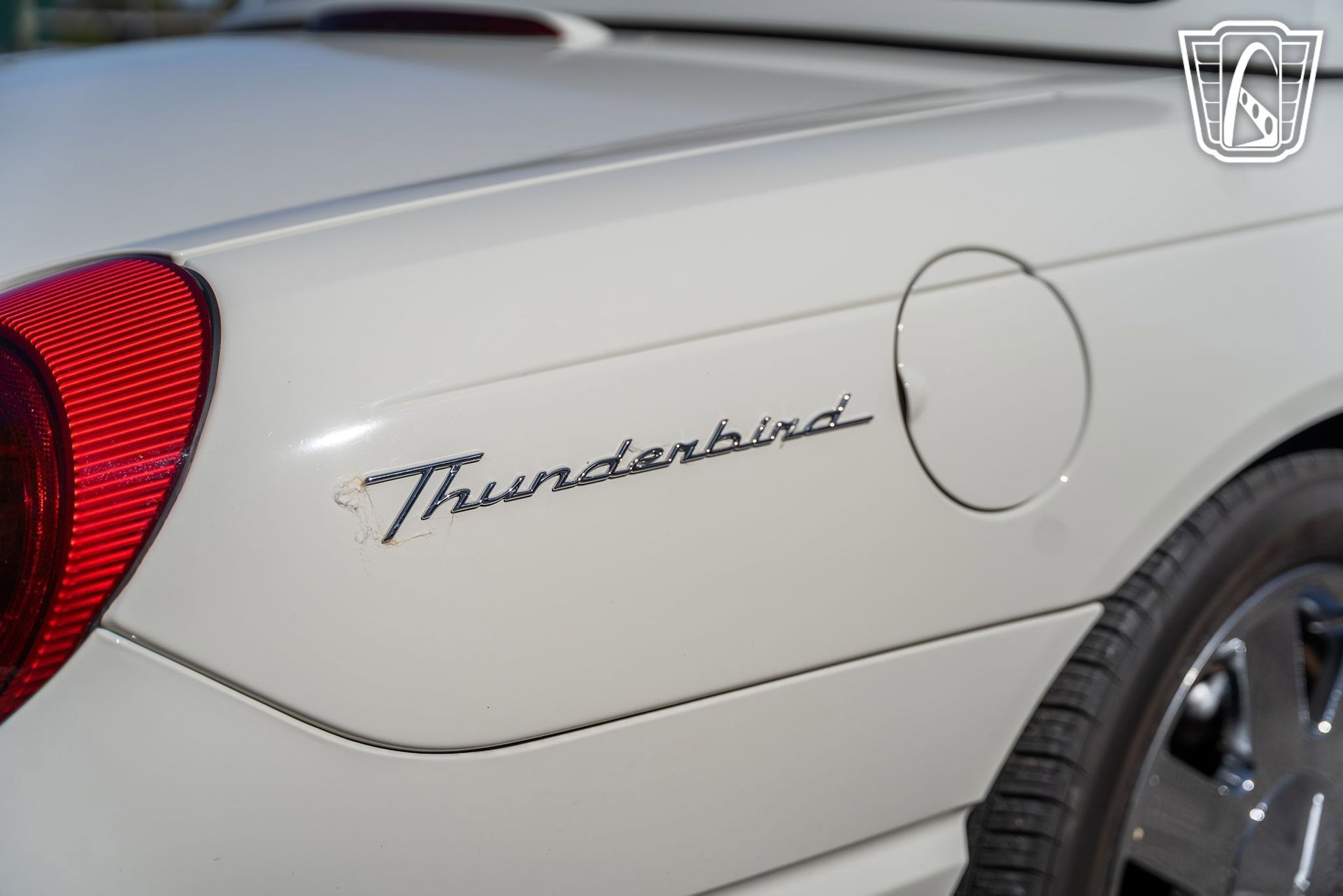Used 2002 Ford Thunderbird image 34