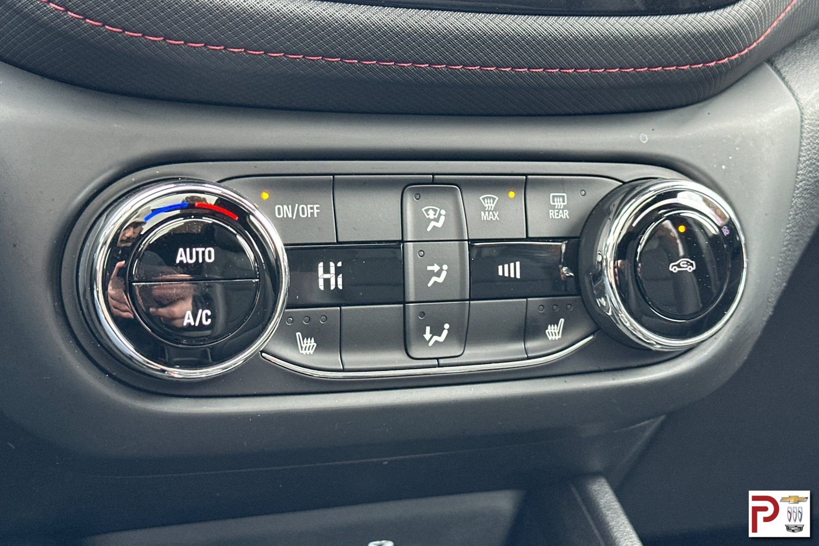 Certified 2021 Chevrolet TrailBlazer RS w/ Sun and Liftgate Package image 25