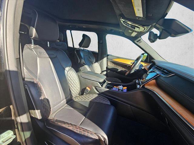 Used 2021 Jeep Grand Cherokee L Summit image 16