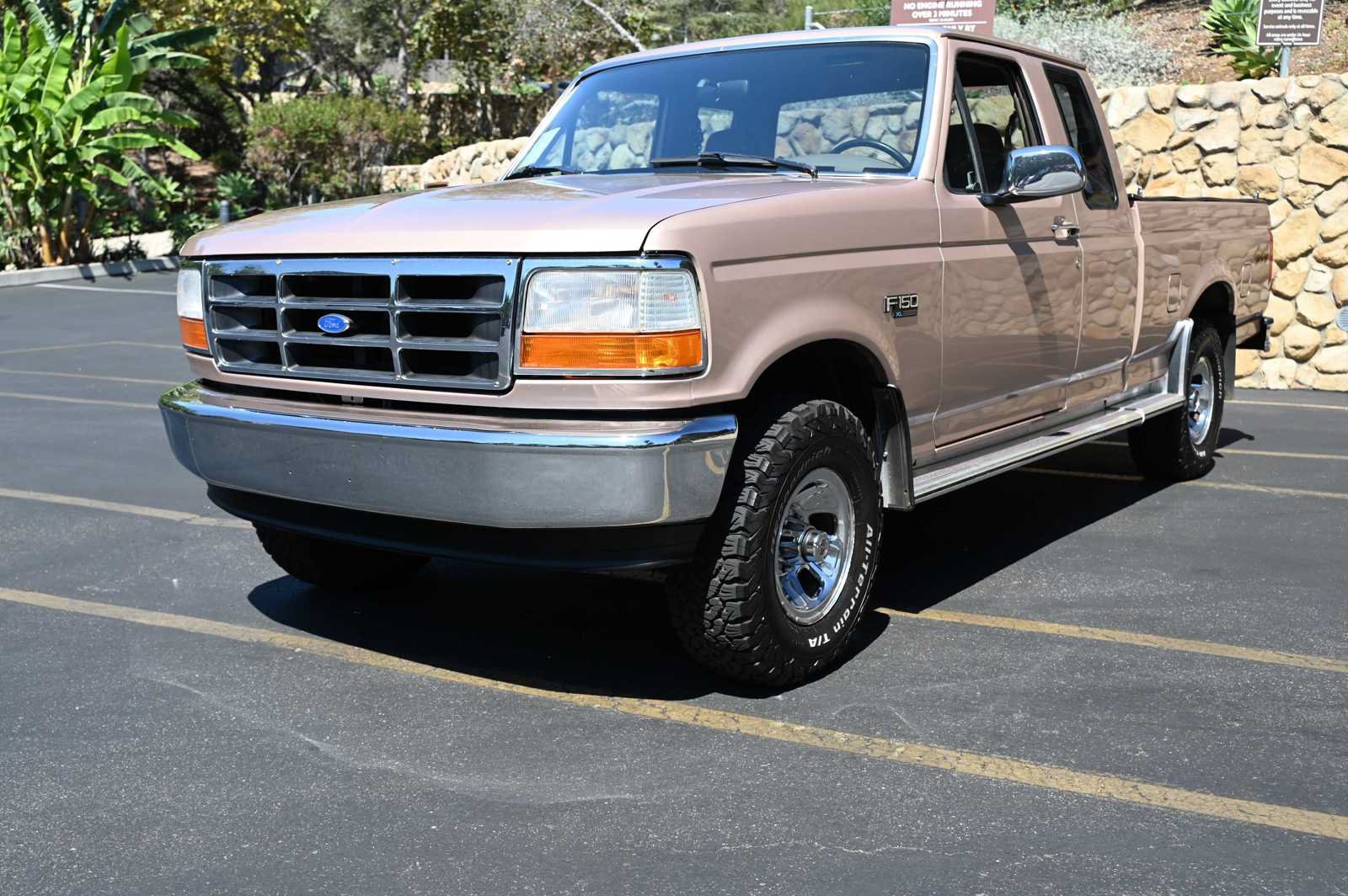Used 1996 Ford F150 XL AWD/4WD image 1