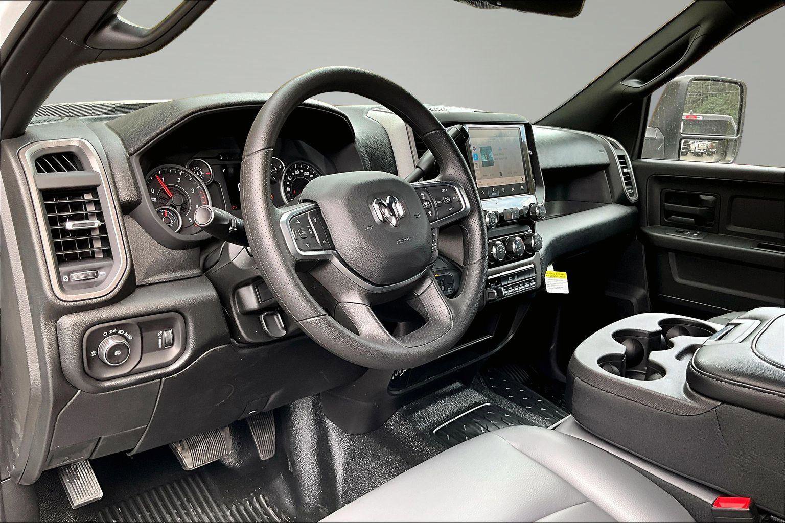 New 2026 RAM 3500 Tradesman w/ Chrome Appearance Group A AWD/4WD image 7