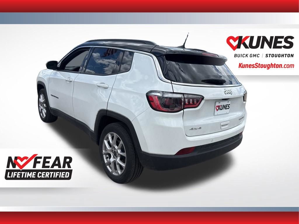 Used 2025 Jeep Compass Limited AWD/4WD image 9