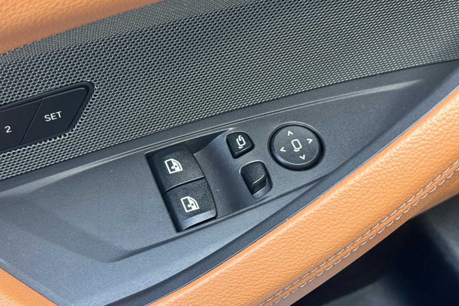 Used 2022 BMW M440i Coupe w/ M Carbon Exterior Package image 12