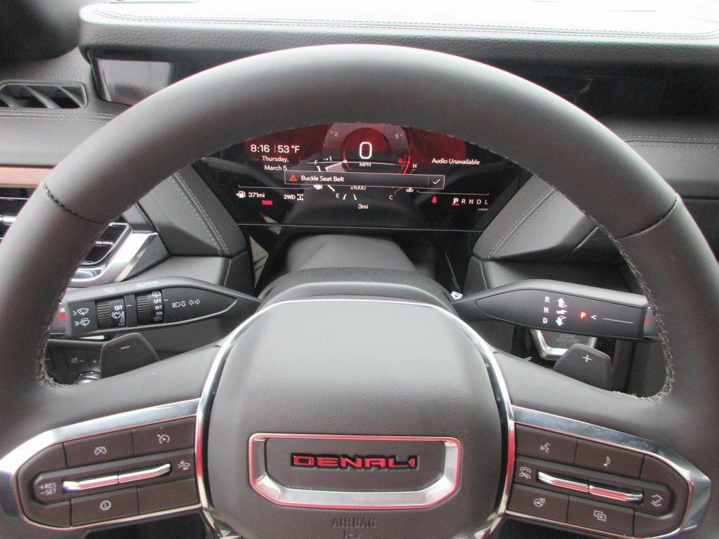 New 2026 GMC Yukon Denali w/ Sun & Power Step Package image 18