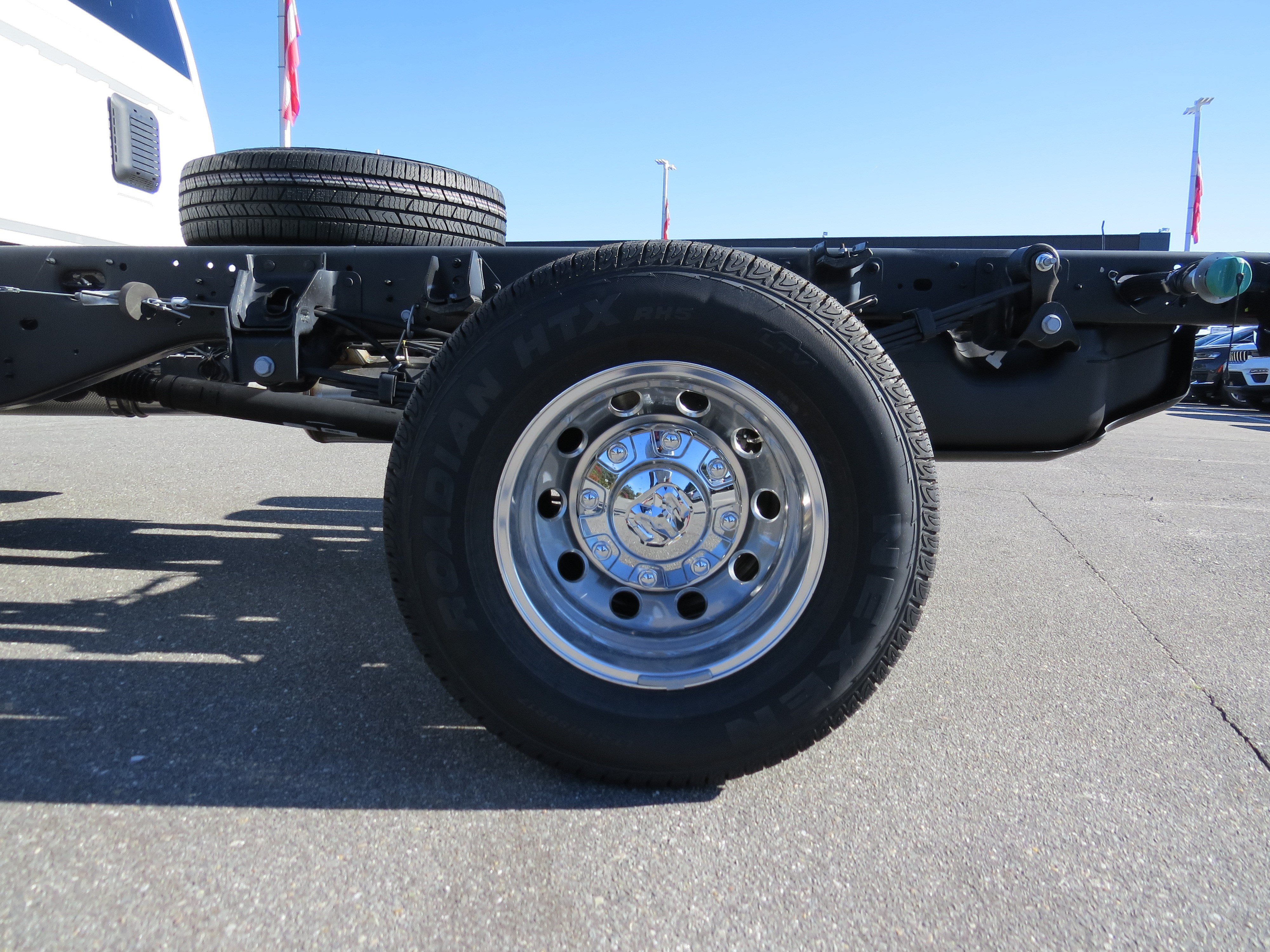 New 2026 RAM 3500 Tradesman w/ Chrome Appearance Group AWD/4WD image 14