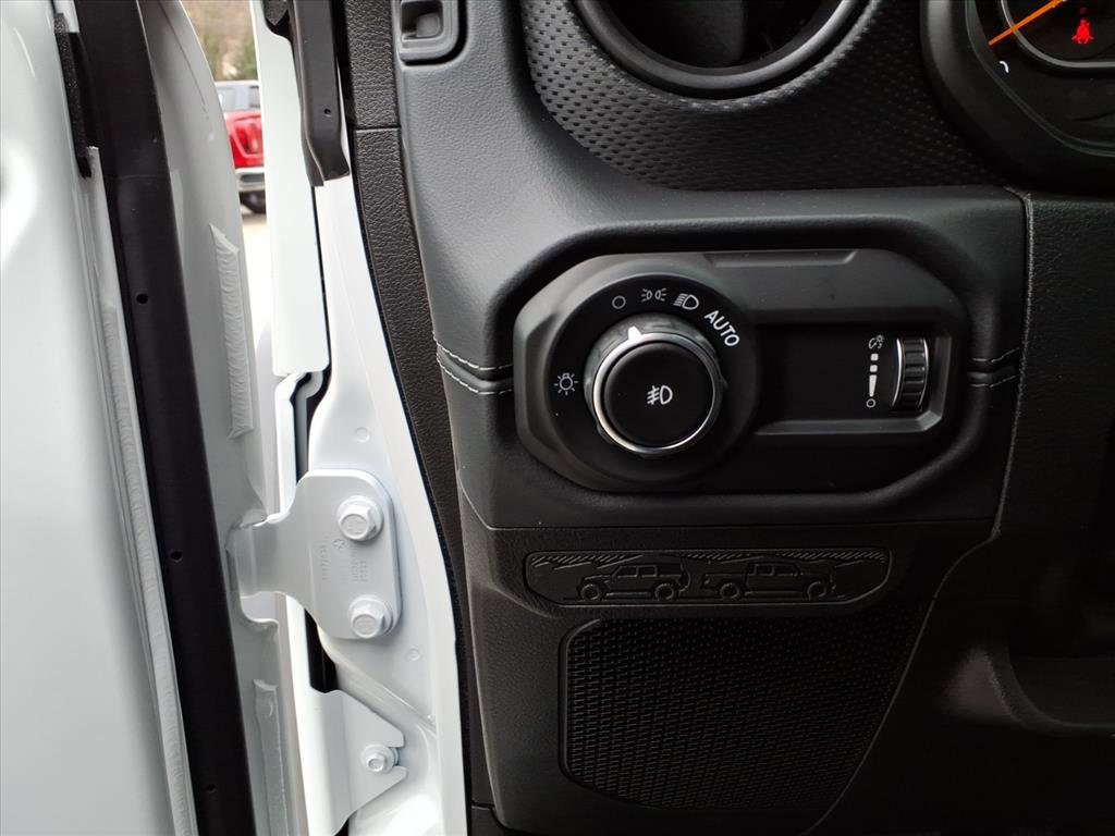 New 2026 Jeep Wrangler Unlimited Rubicon 392 image 17