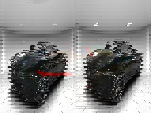 Used 2014 Jaguar F-TYPE Convertible image 3