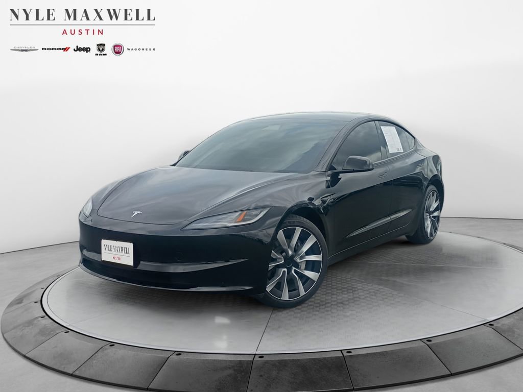Used 2025 Tesla Model 3 image 1
