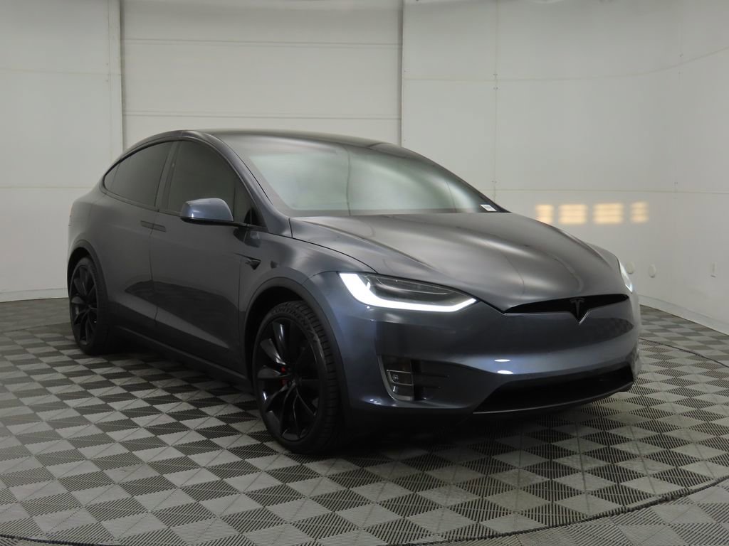 Used 2021 Tesla Model X Performance image 3