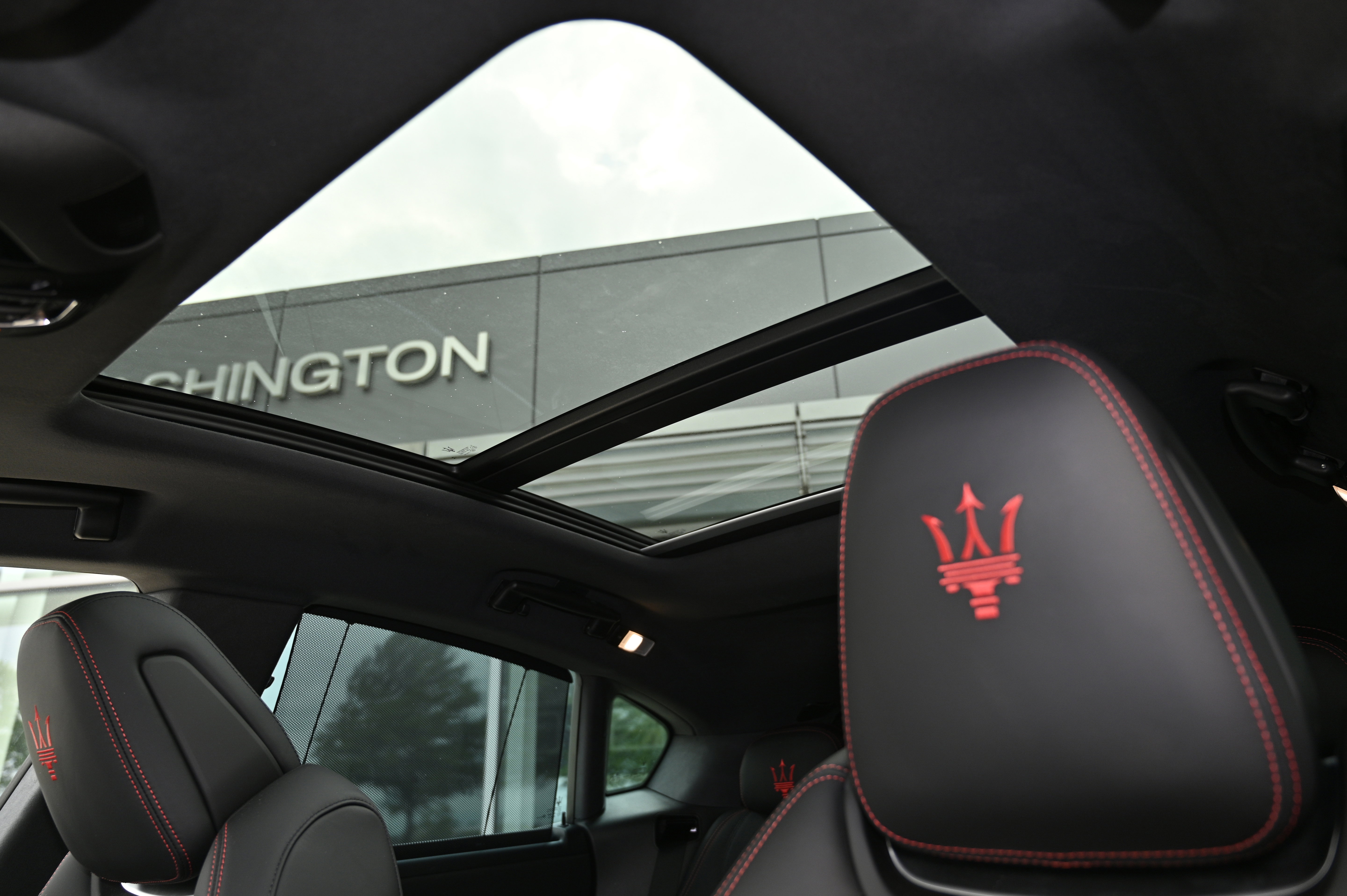 New 2024 Maserati Levante Modena Ultima image 35