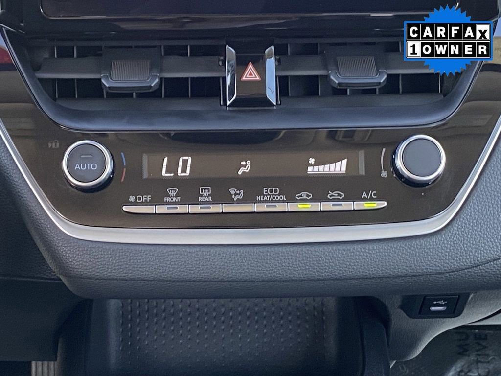 Certified 2024 Toyota Corolla LE image 31