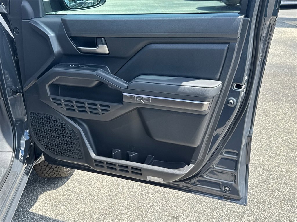 New 2025 Toyota Tacoma TRD Off-Road image 14