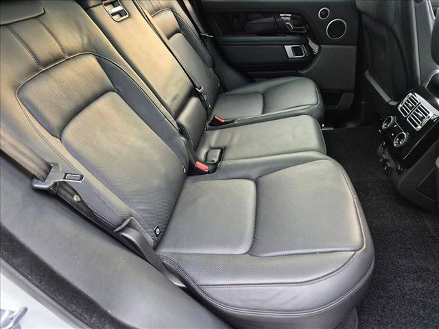 Used 2020 Land Rover Range Rover HSE AWD/4WD image 18