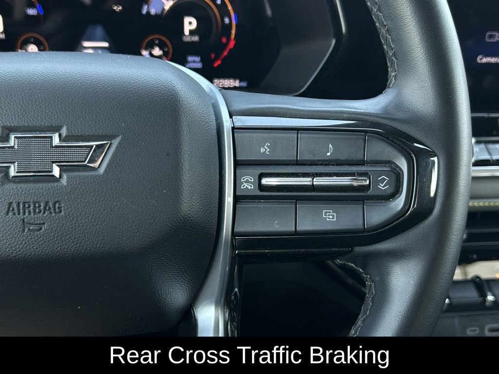 Used 2024 Chevrolet Colorado ZR2 w/ Technology Package image 19